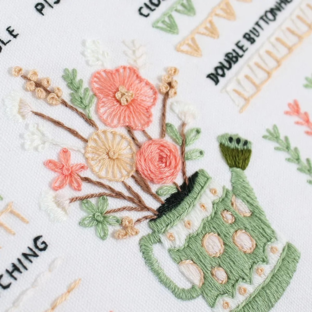 Borduurpakket voor beginners - Leer 30 verschillende steken wit