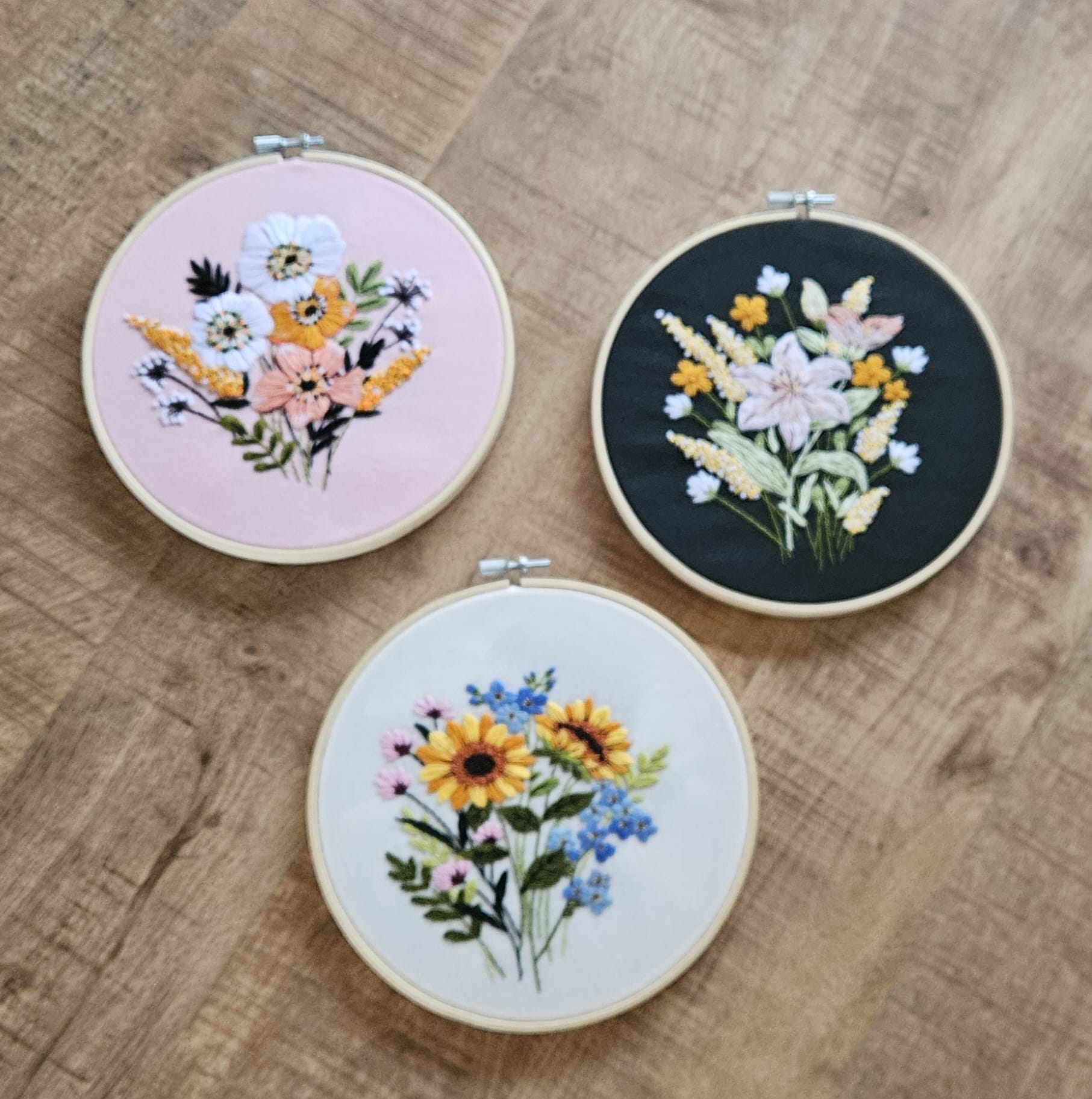 Bloemen borduren voor beginners: steken, tips en pakketten